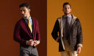 Uomo con cardigan bordeaux e cravatta gialla, e uomo con giacca shearling e cravatta a fantasia. La **larghezza cravatta** è un dettaglio di stile.